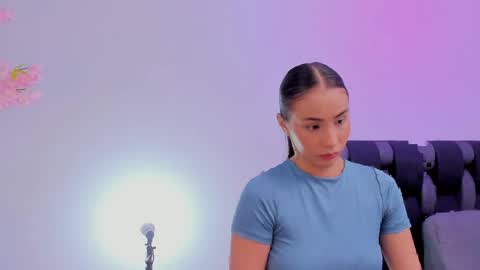 Maily  online show from April 2026 08:02:02 PM