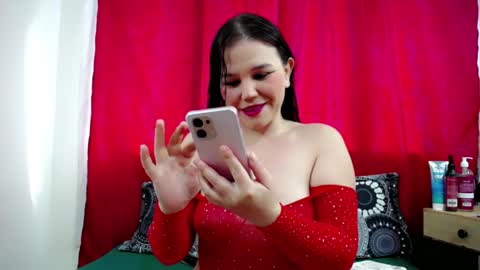 Snapshot of mailyroux chatting on May 2026 02:00:02 PM maily roux online show from May 2026 02:00:02 PM