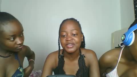 maira luv1 online show from December 2025 08:10:01 AM