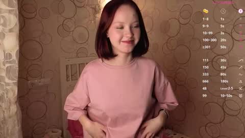 Maisie online show from October 2025 01:01:02 PM