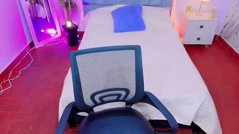 MAITE STONE1 online show from February 2026 03:22:01 AM