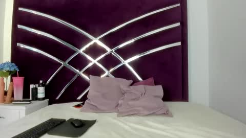 maite online show from January 2025 07:24:01 PM