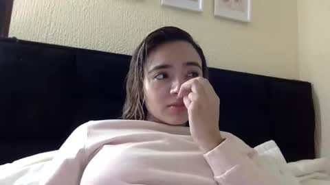 majo_gomezz online show from April 2026 11:41:01 PM