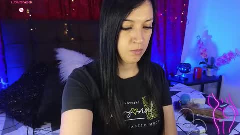 Celeste Bonet  online show from November 2025 11:42:01 AM