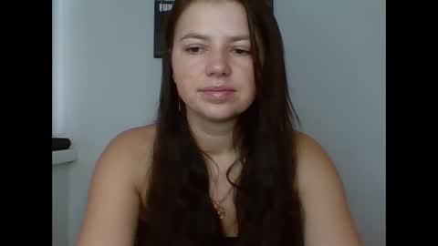 make_mesmile online show from October 2025 06:14:02 AM