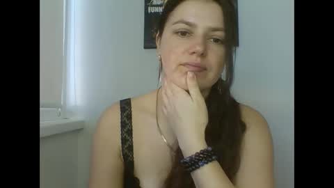 make_mesmile online show from March 2026 07:58:01 AM