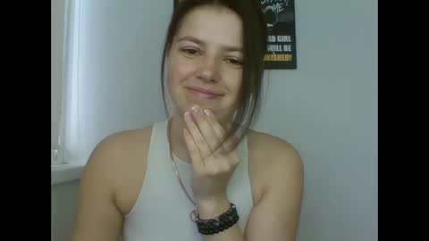 make_mesmile online show from April 2026 06:22:02 AM