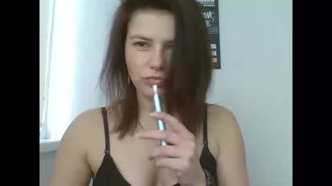 make_mesmile online show from April 2026 07:45:01 AM