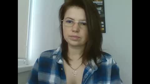 Snapshot of make_mesmile chatting on April 2026 06:05:01 AM make_mesmile online show from April 2026 06:05:01 AM