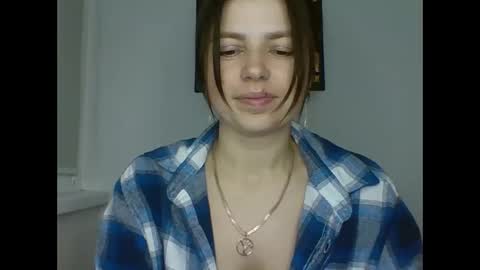 Snapshot of make_mesmile chatting on May 2026 06:24:01 PM make_mesmile online show from May 2026 06:24:01 PM