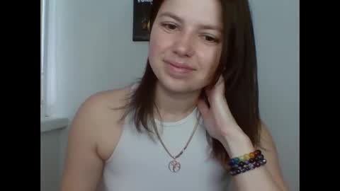 Snapshot of make_mesmile chatting on May 2026 06:42:02 AM make_mesmile online show from May 2026 06:42:02 AM