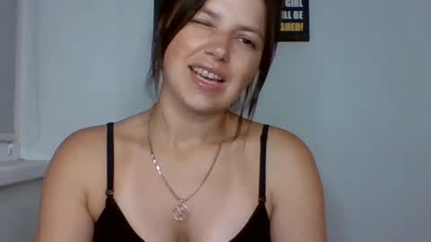 make_mesmile online show from July 2026 06:20:01 PM