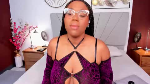 makena online show from February 2026 03:38:02 AM