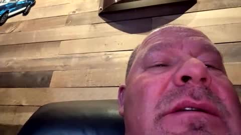 makeyousquirt1969 online show from November 2025 07:22:01 AM