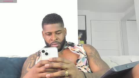 Snapshot of makonneen chatting on June 2026 08:58:01 PM Makonnen online show from June 2026 08:58:01 PM