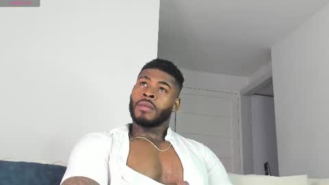 Snapshot of makonneen chatting on June 2026 02:33:02 AM Makonnen online show from June 2026 02:33:02 AM