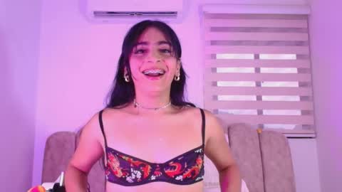 Snapshot of malaia_thompson_ chatting on May 2026 02:23:02 PM malaia thompson online show from May 2026 02:23:02 PM