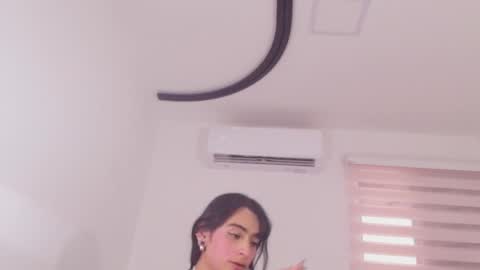 Snapshot of malaia_thompson_ chatting on May 2026 11:51:02 AM malaia thompson online show from May 2026 11:51:02 AM