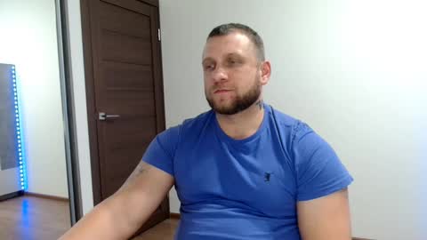 malchyshka online show from December 2025 02:44:02 PM