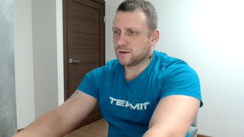 malchyshka online show from March 2026 04:55:01 PM
