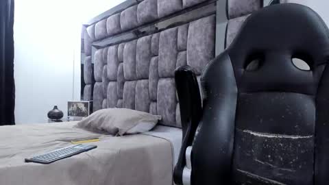 Malcom Stone online show from October 2025 01:14:02 AM