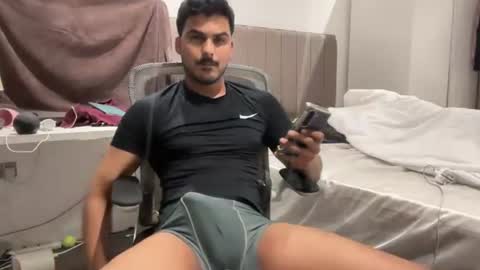malegreek online show from June 2026 01:10:01 AM