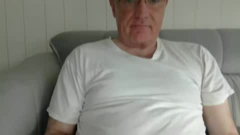maletoysub online show from June 2026 05:19:02 PM
