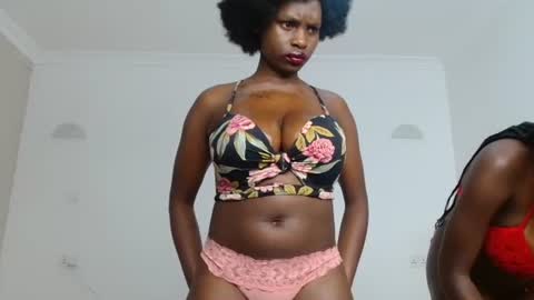 Snapshot of malia_baby chatting on June 2026 03:24:02 AM malia online show from June 2026 03:24:02 AM