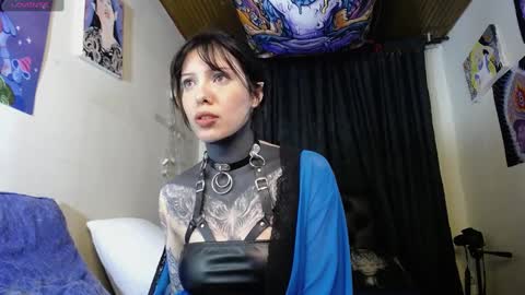 Alice Asylum online show from December 2024 02:01:02 AM