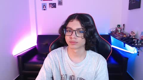 Snapshot of malik_harrison_ chatting on January 2025 03:18:02 PM Malik online show from January 2025 03:18:02 PM