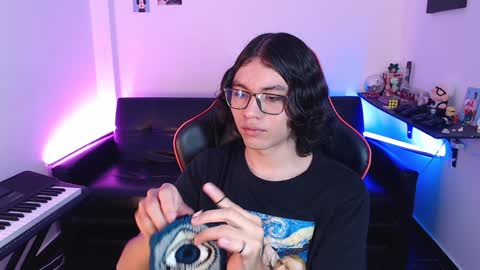 Snapshot of malik_harrison_ chatting on February 2025 03:52:02 PM Malik online show from February 2025 03:52:02 PM