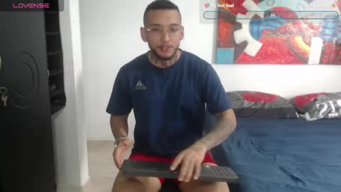 Snapshot of malikzzain chatting on October 2025 07:38:02 PM Zain Malik online show from October 2025 07:38:02 PM