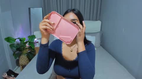 Snapshot of mallorygil chatting on January 2025 05:09:01 AM Mallory online show from January 2025 05:09:01 AM