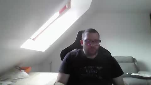 Snapshot of malou2927 chatting on December 2024 03:45:02 PM breton online show from December 2024 03:45:02 PM