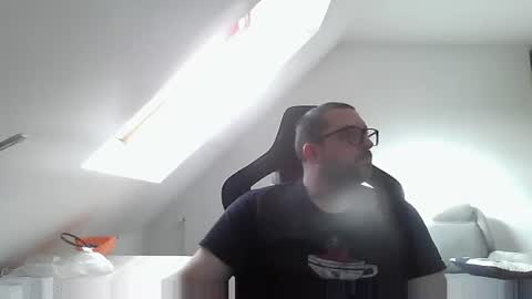 Snapshot of malou2927 chatting on December 2024 02:06:02 PM breton online show from December 2024 02:06:02 PM