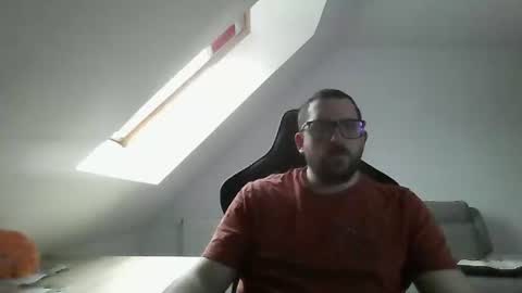 Snapshot of malou2927 chatting on December 2024 08:58:02 AM breton online show from December 2024 08:58:02 AM