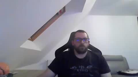 Snapshot of malou2927 chatting on January 2025 05:22:02 PM breton online show from January 2025 05:22:02 PM