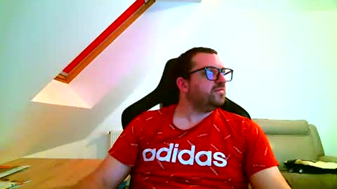 Snapshot of malou2927 chatting on January 2025 09:40:01 PM breton online show from January 2025 09:40:01 PM