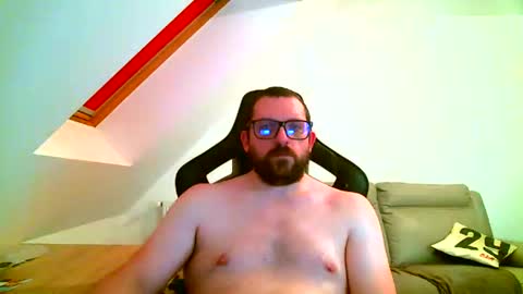 Snapshot of malou2927 chatting on February 2025 11:04:01 PM breton online show from February 2025 11:04:01 PM