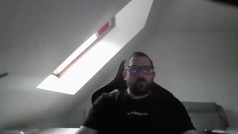 Snapshot of malou2927 chatting on February 2025 08:15:02 AM breton online show from February 2025 08:15:02 AM