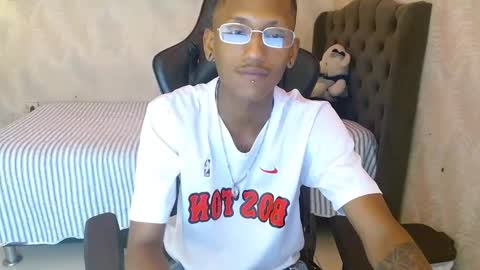 man_san11 online show from October 2025 03:01:01 PM