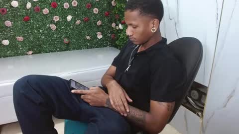 man_san11 online show from December 2025 03:17:02 PM