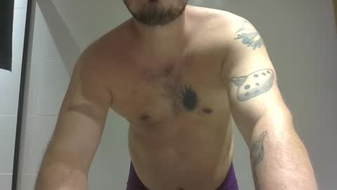 Snapshot of manatee_bear chatting on January 2026 01:32:01 AM manatee bear online show from January 2026 01:32:01 AM