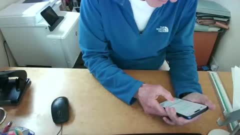 Snapshot of manbitcher chatting on February 2026 02:17:02 PM manbitcher online show from February 2026 02:17:02 PM