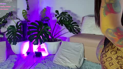 mandy_l33_ online show from December 2024 11:13:02 PM