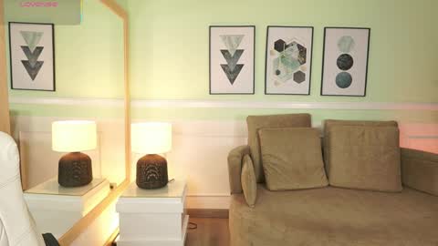 Mandy Collins online show from March 2026 11:32:01 AM