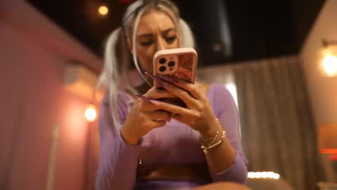 Anto Lovense is Active My pleasure is in your hands Private is Open online show from September 2025 06:52:02 AM