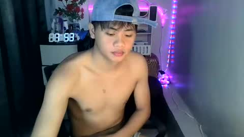 Snapshot of manhattan_men18 chatting on March 2025 12:53:01 AM JM18 online show from March 2025 12:53:01 AM