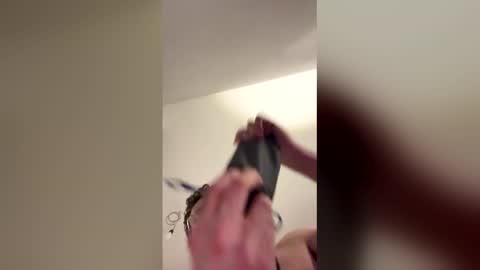 Snapshot of manhorsebojack3000 chatting on April 2026 11:14:01 PM manhorsebojack3000 online show from April 2026 11:14:01 PM