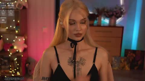 Amelie online show from April 2026 05:41:02 PM